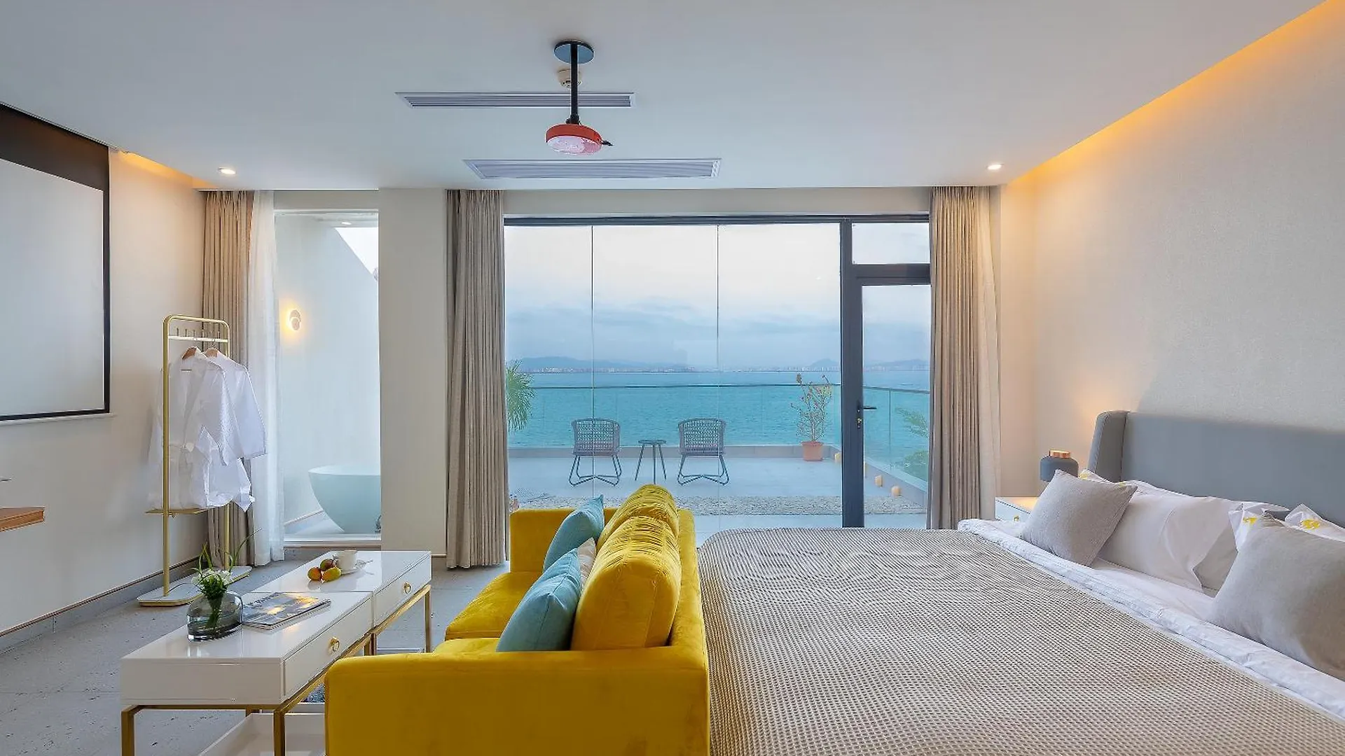 *** Отель Tianya Jingxi Seaview Inn In Санья Китай