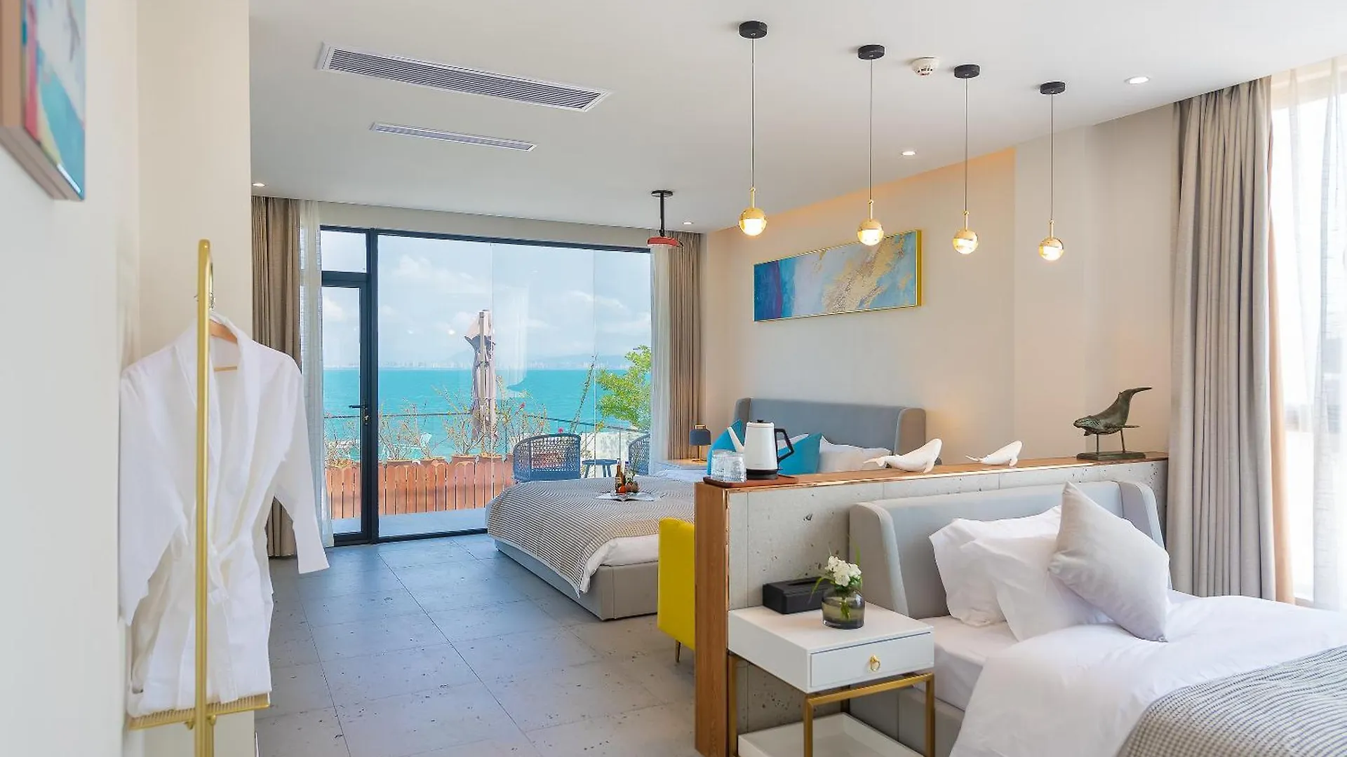 Tianya Jingxi Seaview Inn In Санья 3*,