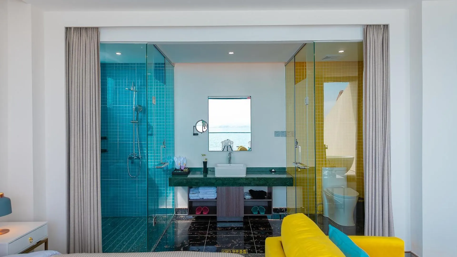 Отель Tianya Jingxi Seaview Inn In Санья
