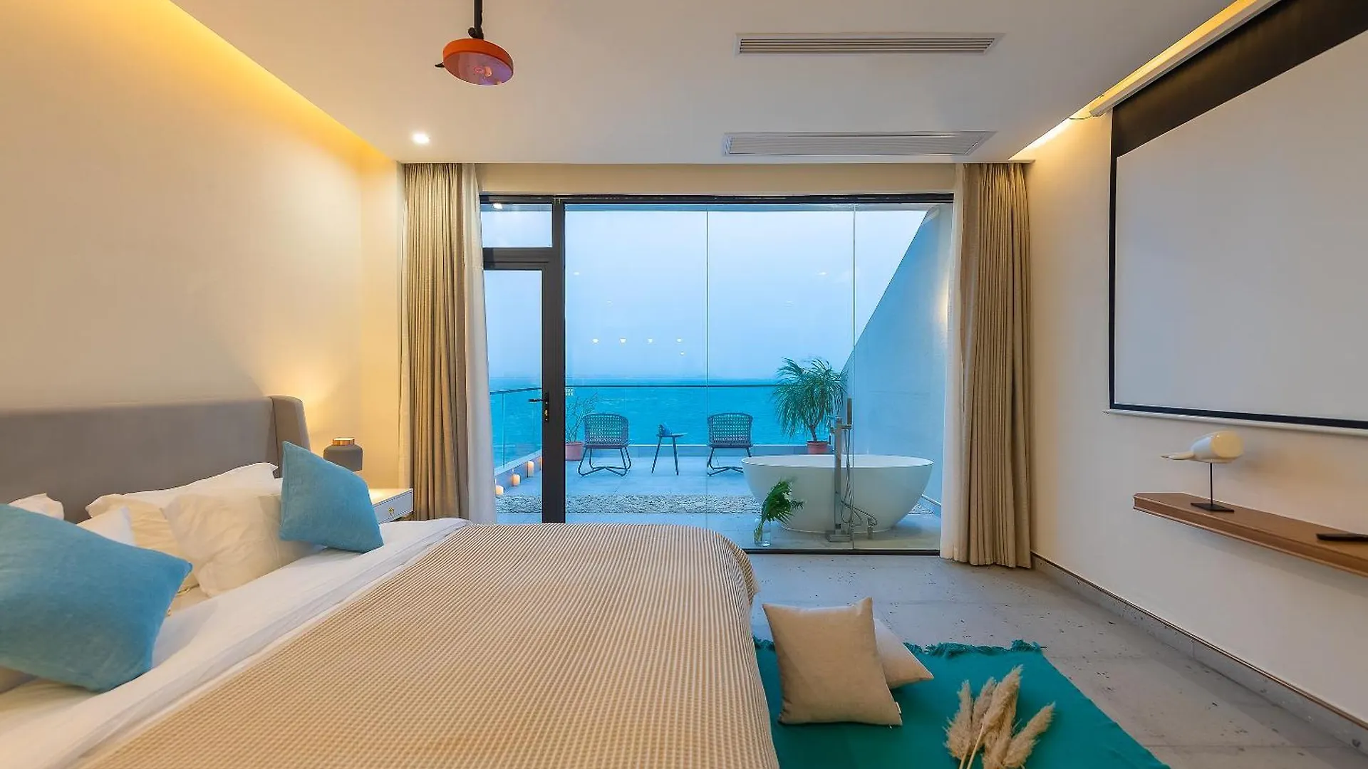 Tianya Jingxi Seaview Inn In Санья 3*,