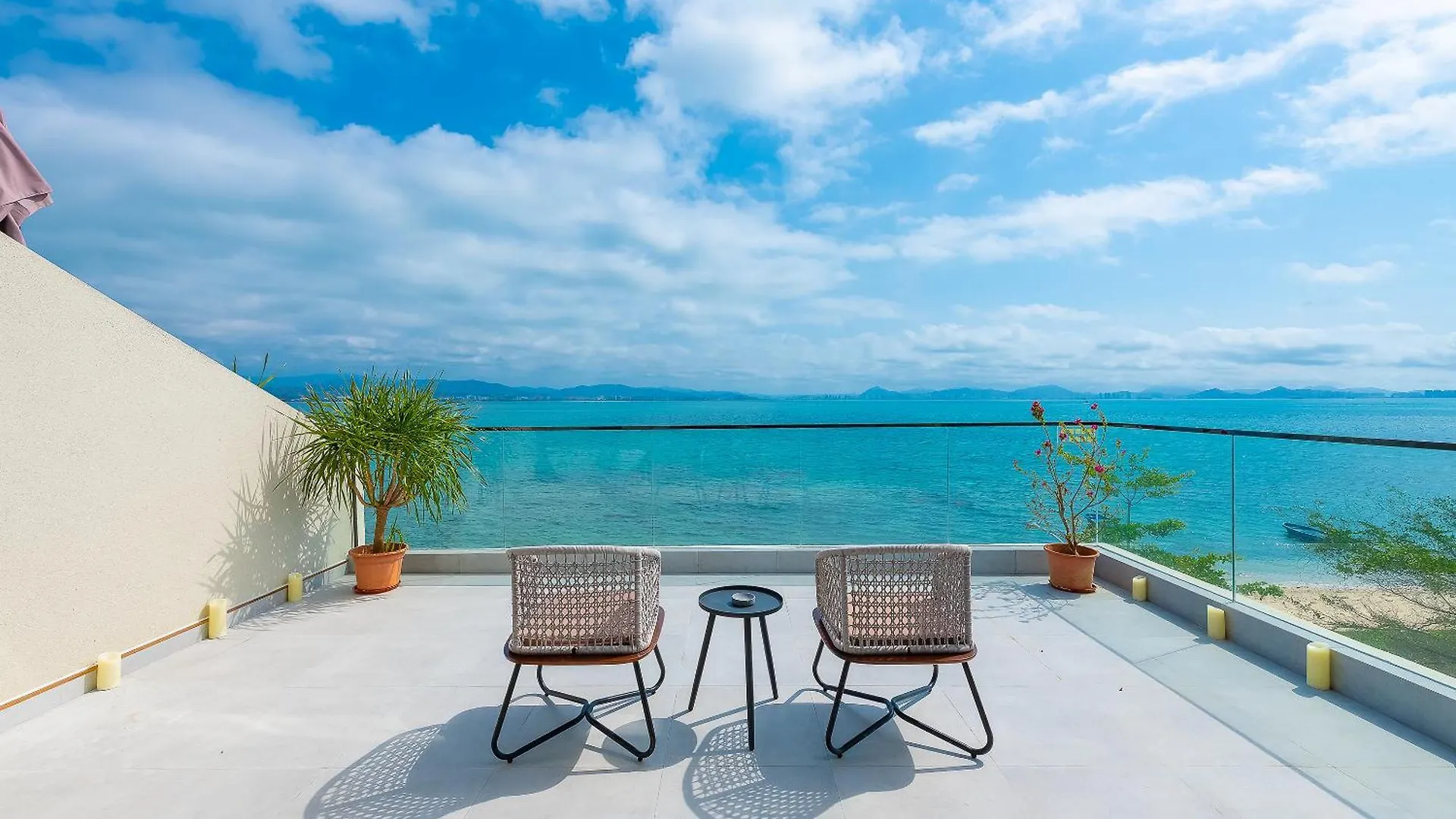 Отель Tianya Jingxi Seaview Inn In Санья