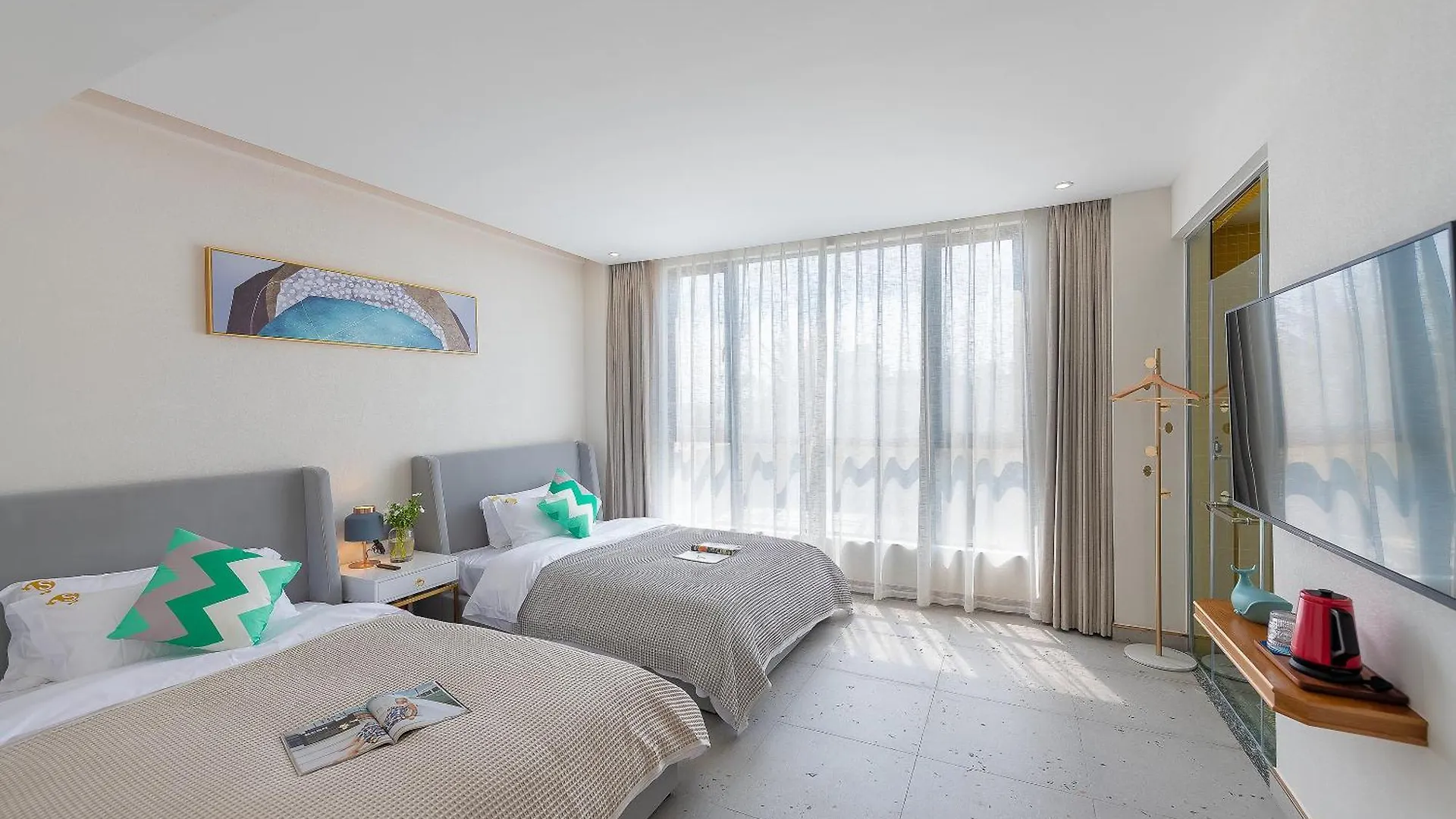 Отель Tianya Jingxi Seaview Inn In Санья