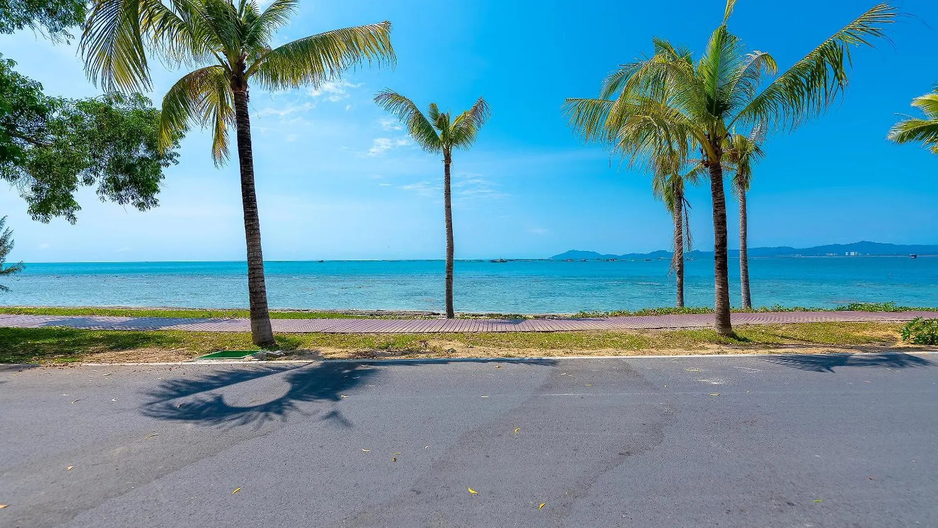 Отель Tianya Jingxi Seaview Inn In Санья